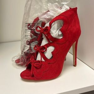 Heart heels by Justfab